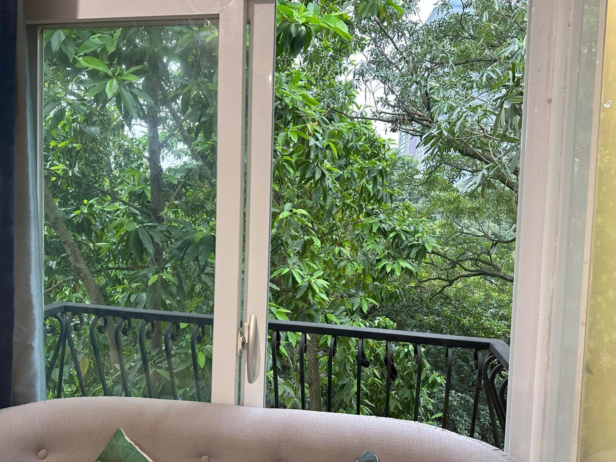 The Lakeview - West Lake Lotus Apartments Hanoi Eksteriør billede